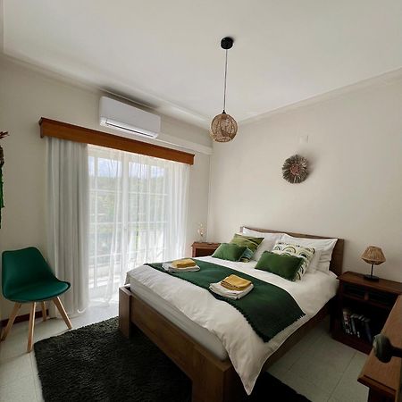 Encosta Do Sol Apartment Canas de Senhorim Екстериор снимка