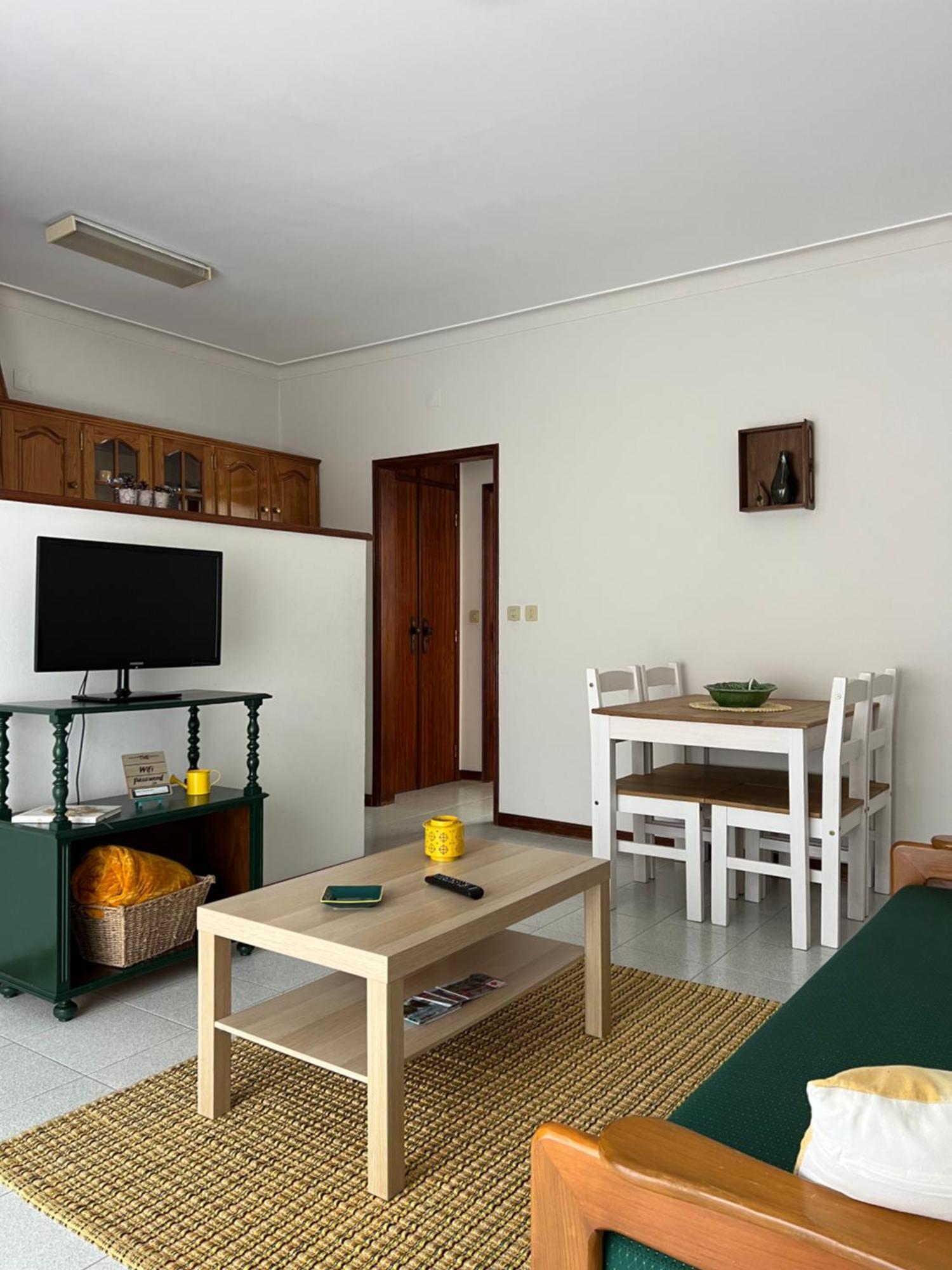 Encosta Do Sol Apartment Canas de Senhorim Екстериор снимка